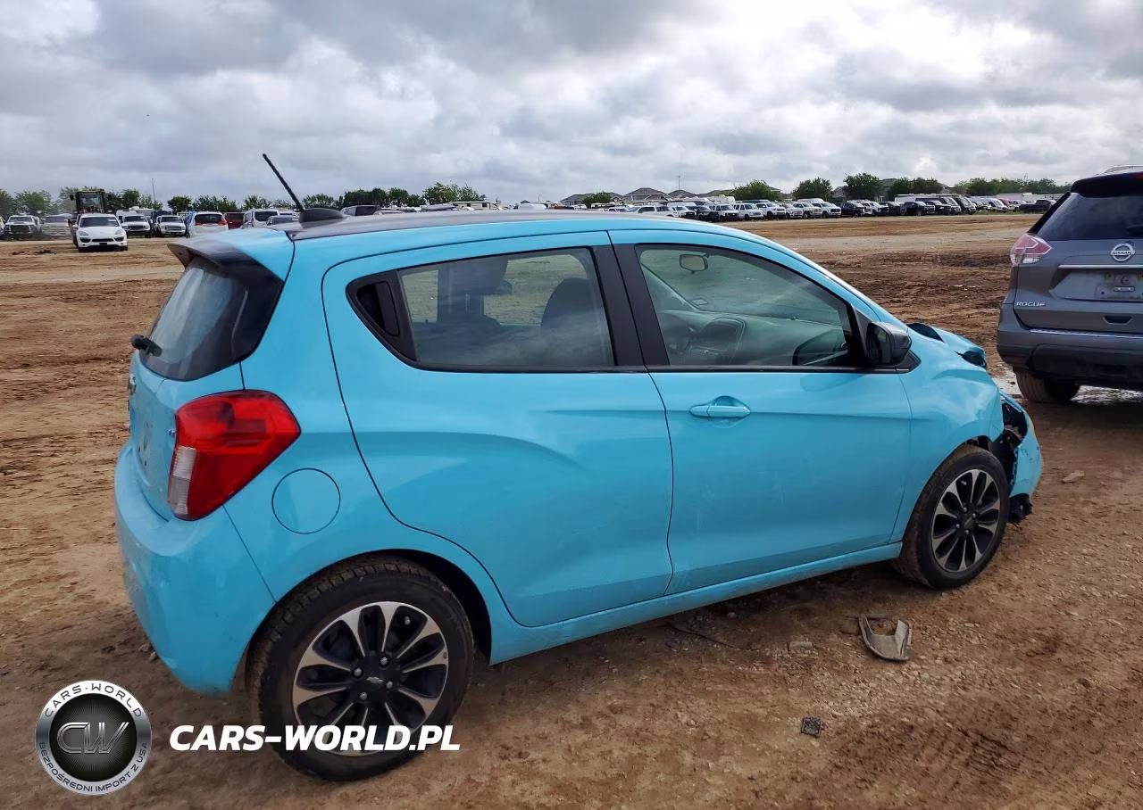 2022 Chevrolet Spark 1Lt VIN:KL8CD6SA5NC036632 - 3