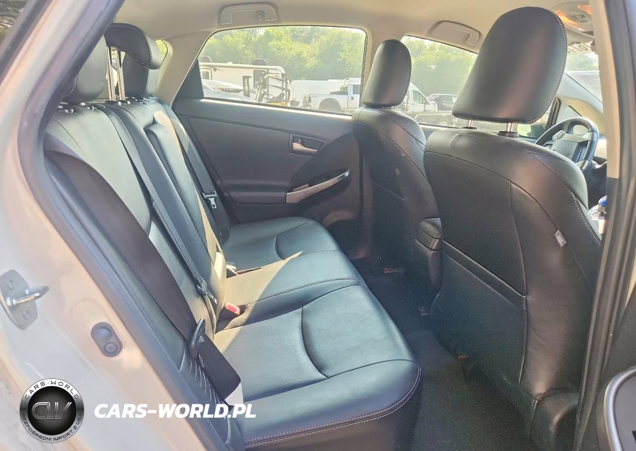 2015 Toyota Prius VIN:JTDKN3DU3F0407490 - 10