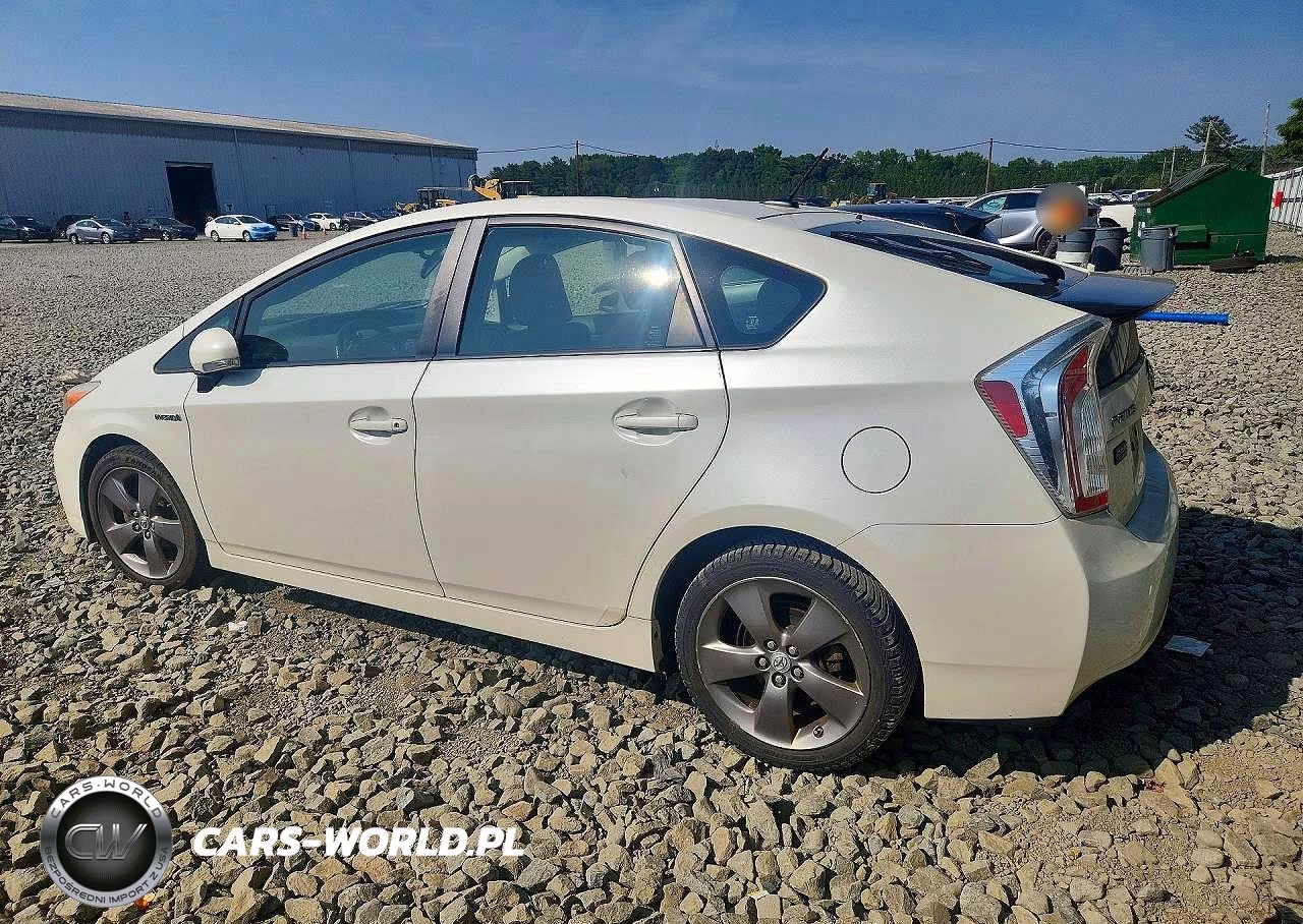 2015 Toyota Prius VIN:JTDKN3DU3F0407490 - 2