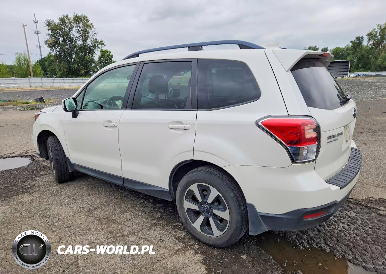 2018 Subaru Forester 2.5I Premium VIN:JF2SJAECXJH534397 - 2