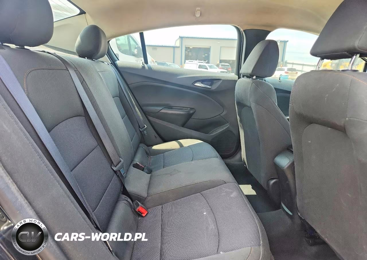 2018 Chevrolet Cruze Ls VIN:1G1BC5SM0J7189831 - 10