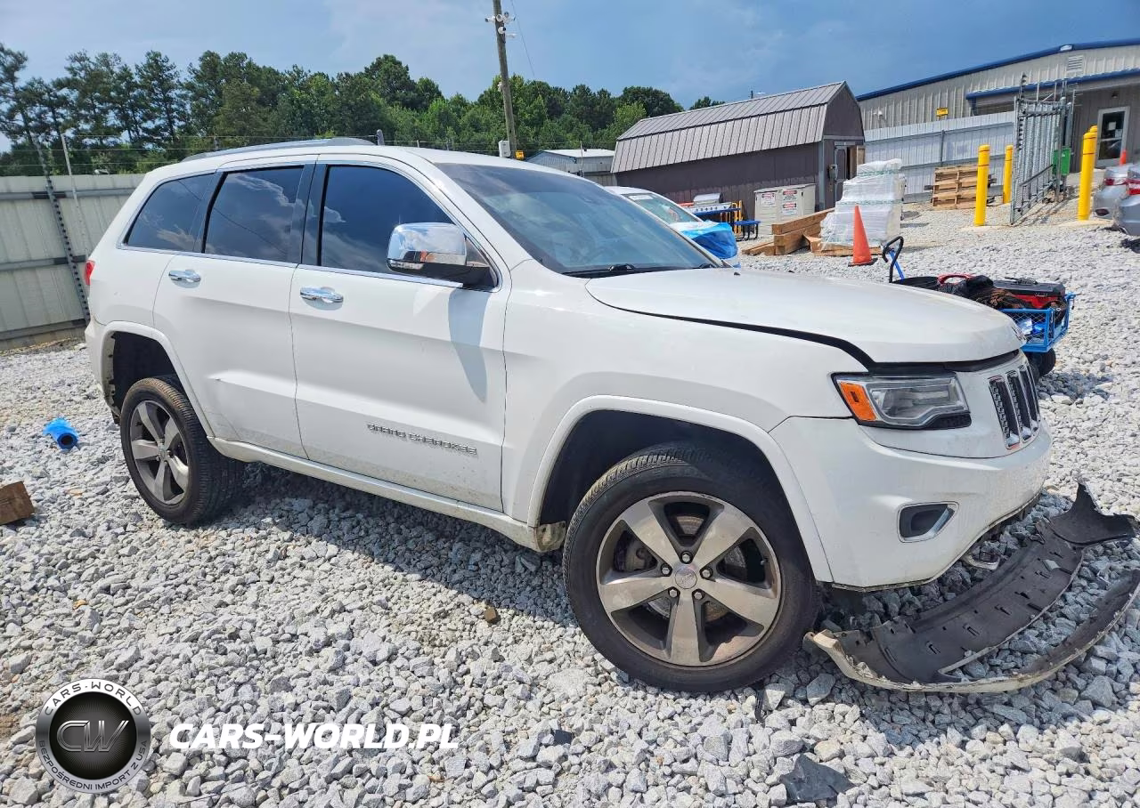 2015 Jeep Grand Cherokee Overland VIN:1C4RJFCM2FC793332 - 4