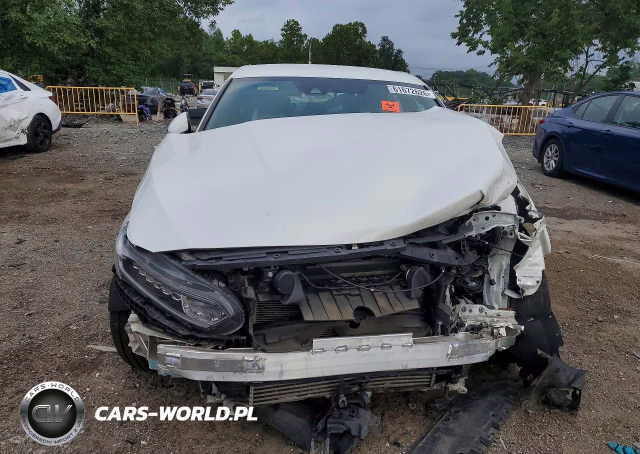 2020 Honda Accord Sport VIN:1HGCV1F3XLA111905 - 5