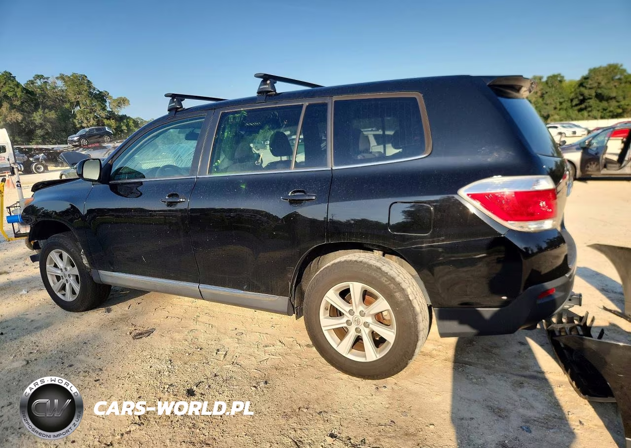 2013 Toyota Highlander Base VIN:5TDBK3EH9DS221635 - 2