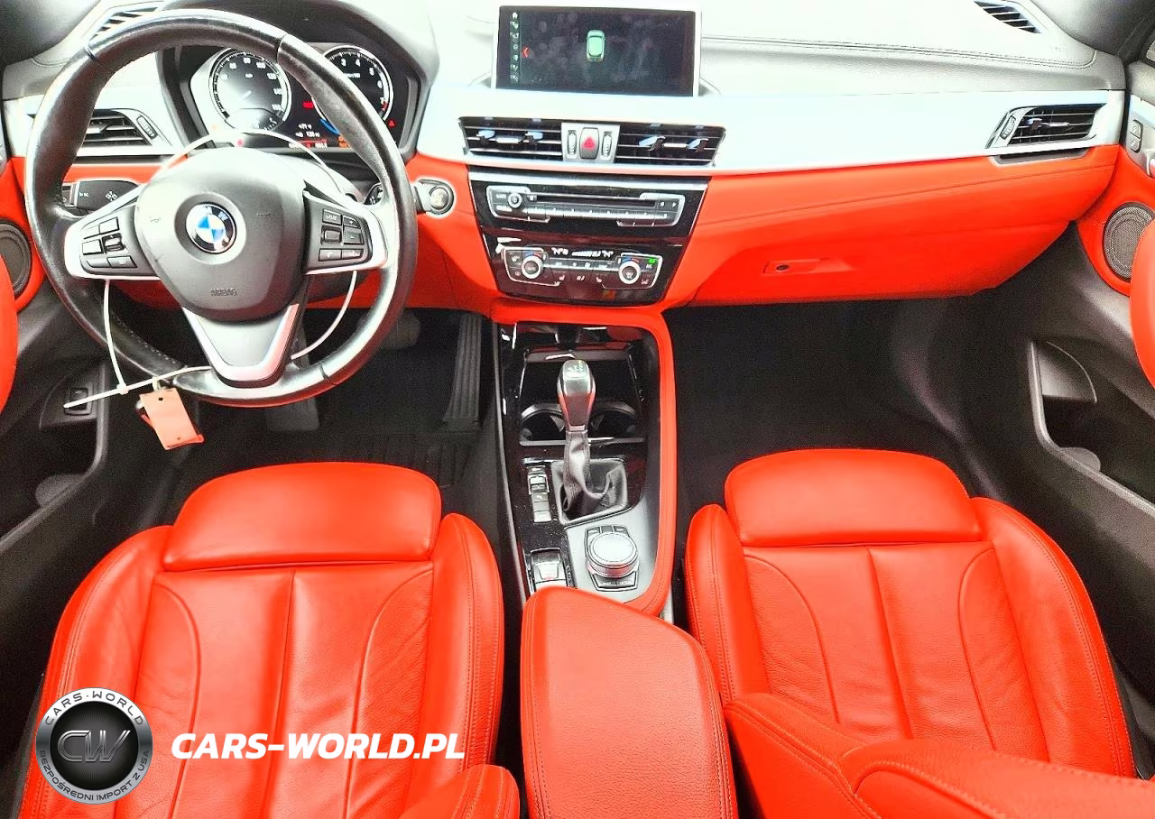 2018 BMW X2 xDrive28I VIN:WBXYJ5C34JEF75764 - 8