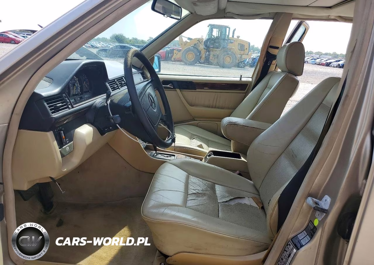 1992 Mercedes-Benz 400 E VIN:WDBEA34E6NB793146 - 7