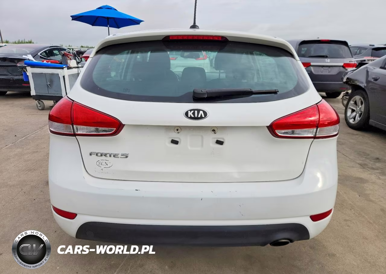 2017 Kia Forte Lx VIN:KNAFK5A87H5718209 - 6