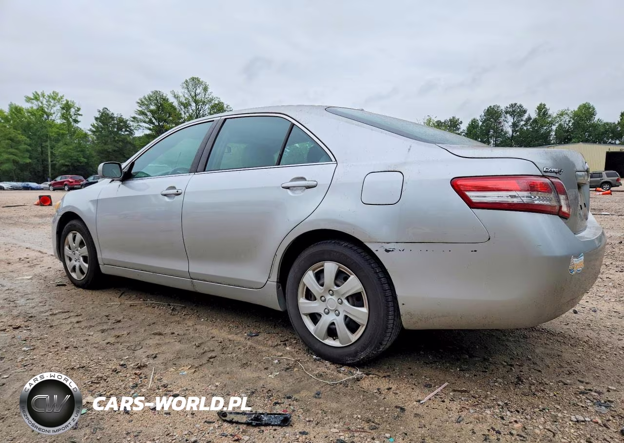 2010 Toyota Camry Le VIN:4T1BF3EK5AU061143 - 2