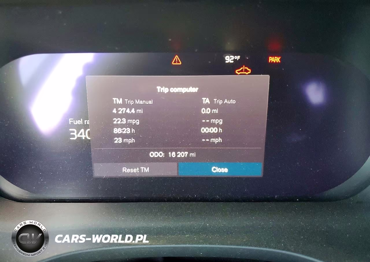 2022 Volvo Xc60 B5 R-Design VIN:YV4L12RM1N1906071 - 9