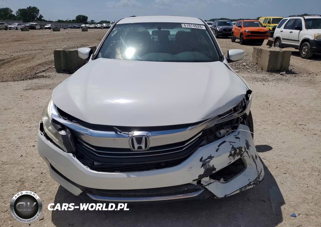 2016 Honda Accord Sport VIN:1HGCR2F55GA179126 - 5