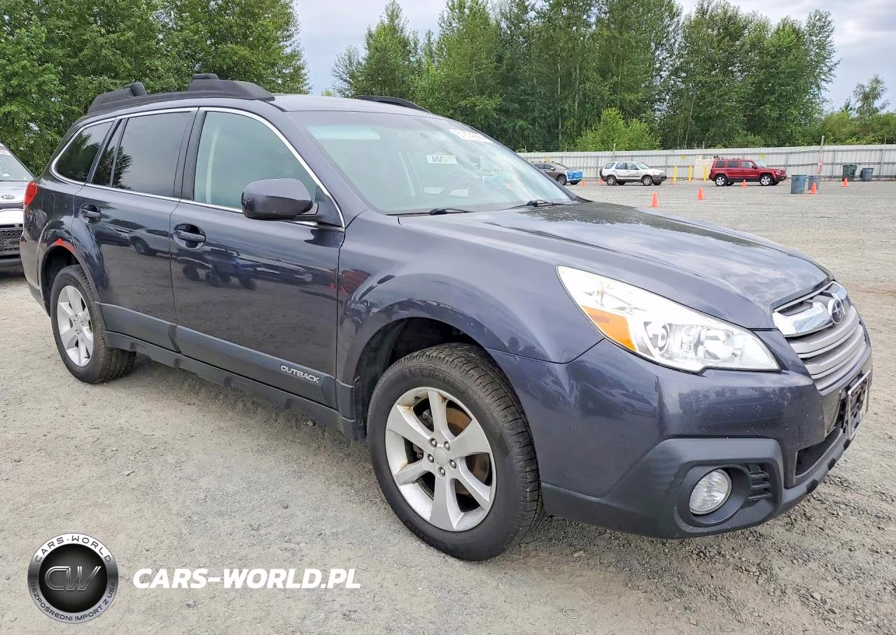 2013 Subaru Outback 2.5I Premium VIN:4S4BRBCC9D3265533 - 4