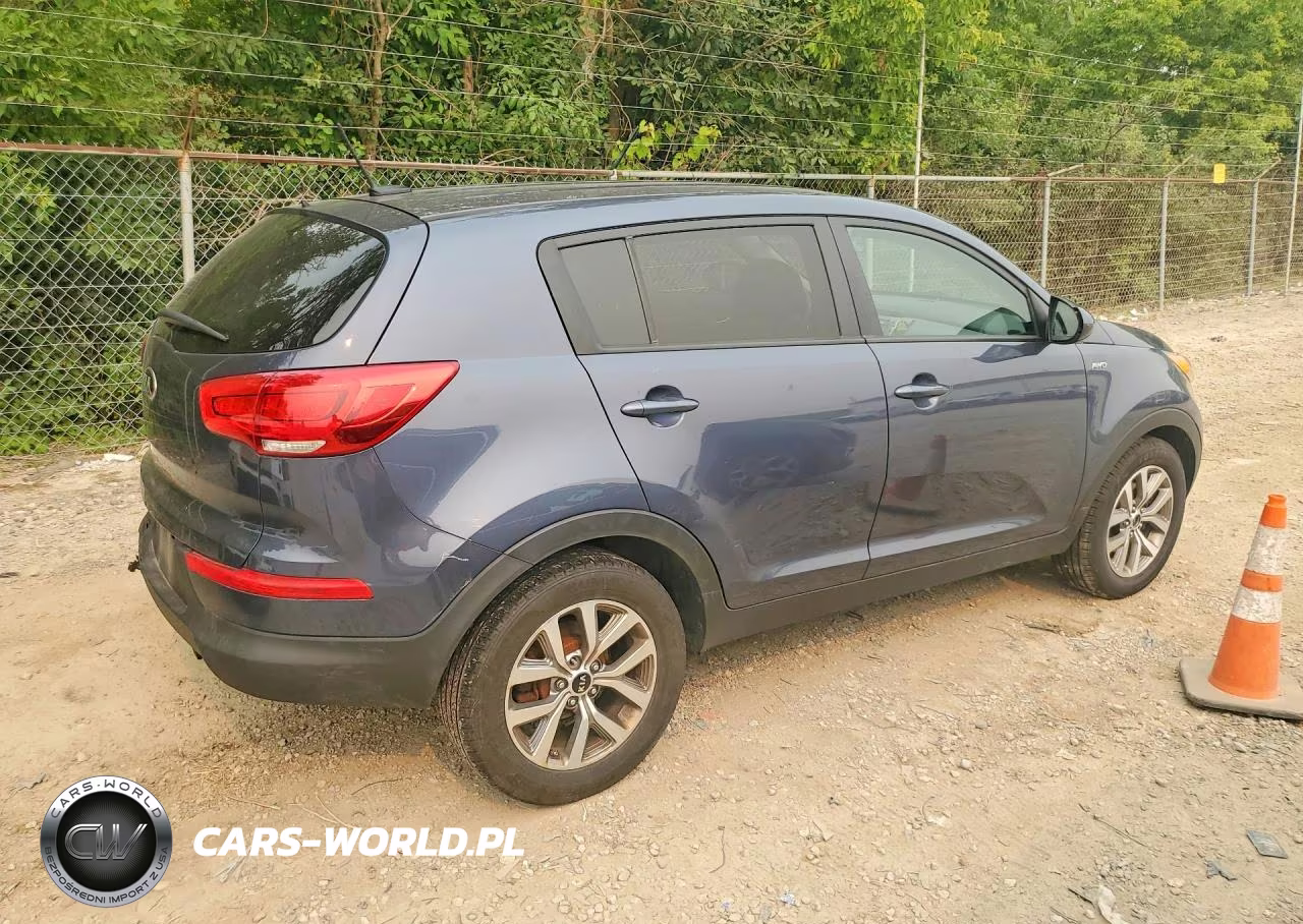 2016 Kia Sportage Lx VIN:KNDPBCACXG7821255 - 3