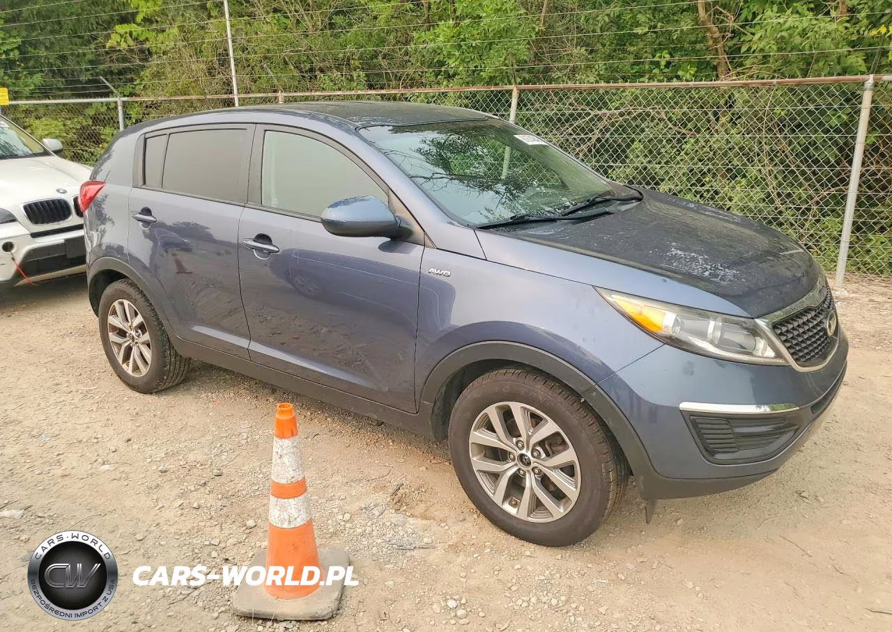 2016 Kia Sportage Lx VIN:KNDPBCACXG7821255 - 4