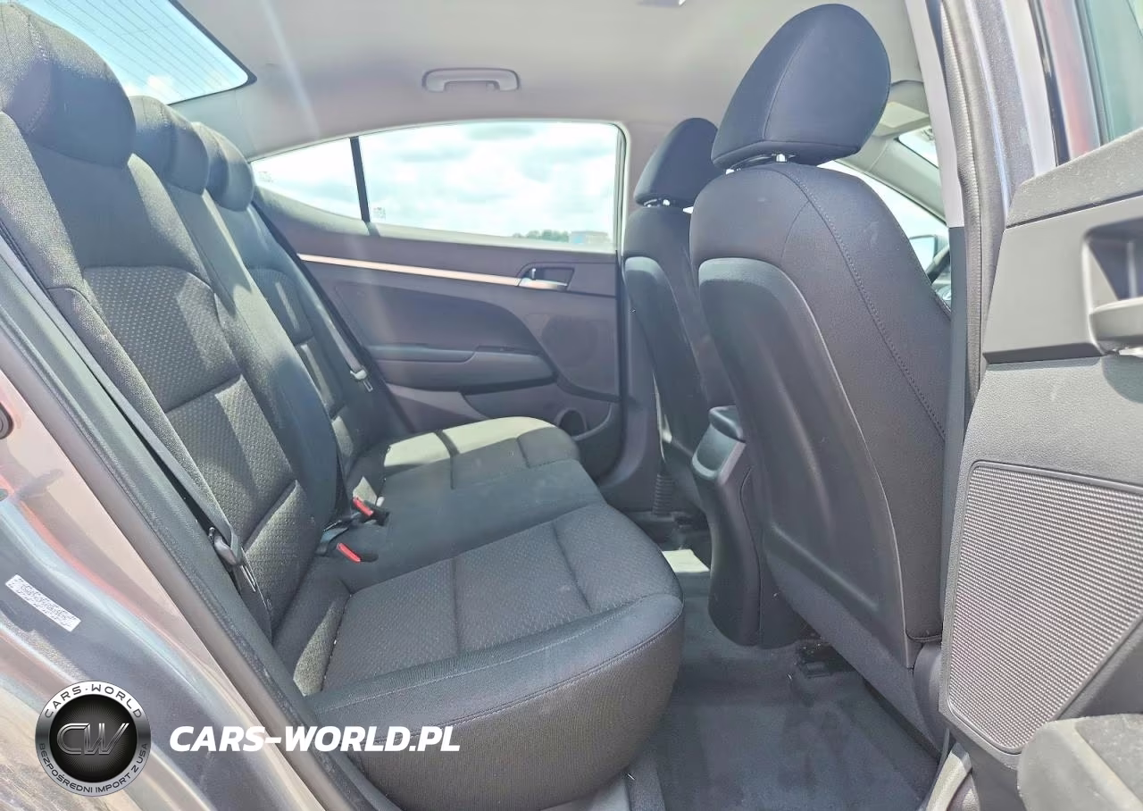 2019 Hyundai Elantra Se VIN:KMHD74LF5KU833675 - 10