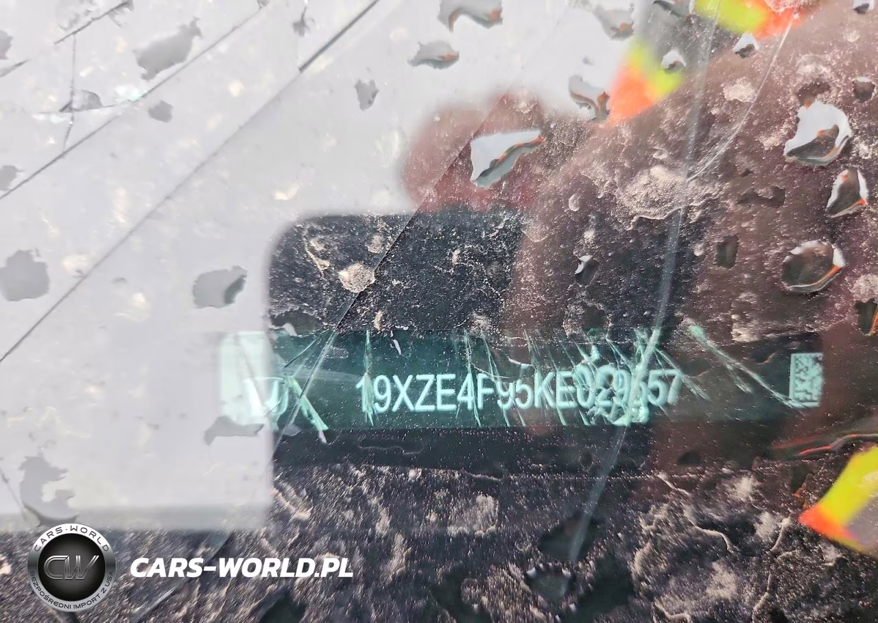 2019 Honda Insight Touring VIN:19XZE4F95KE029557 - 12
