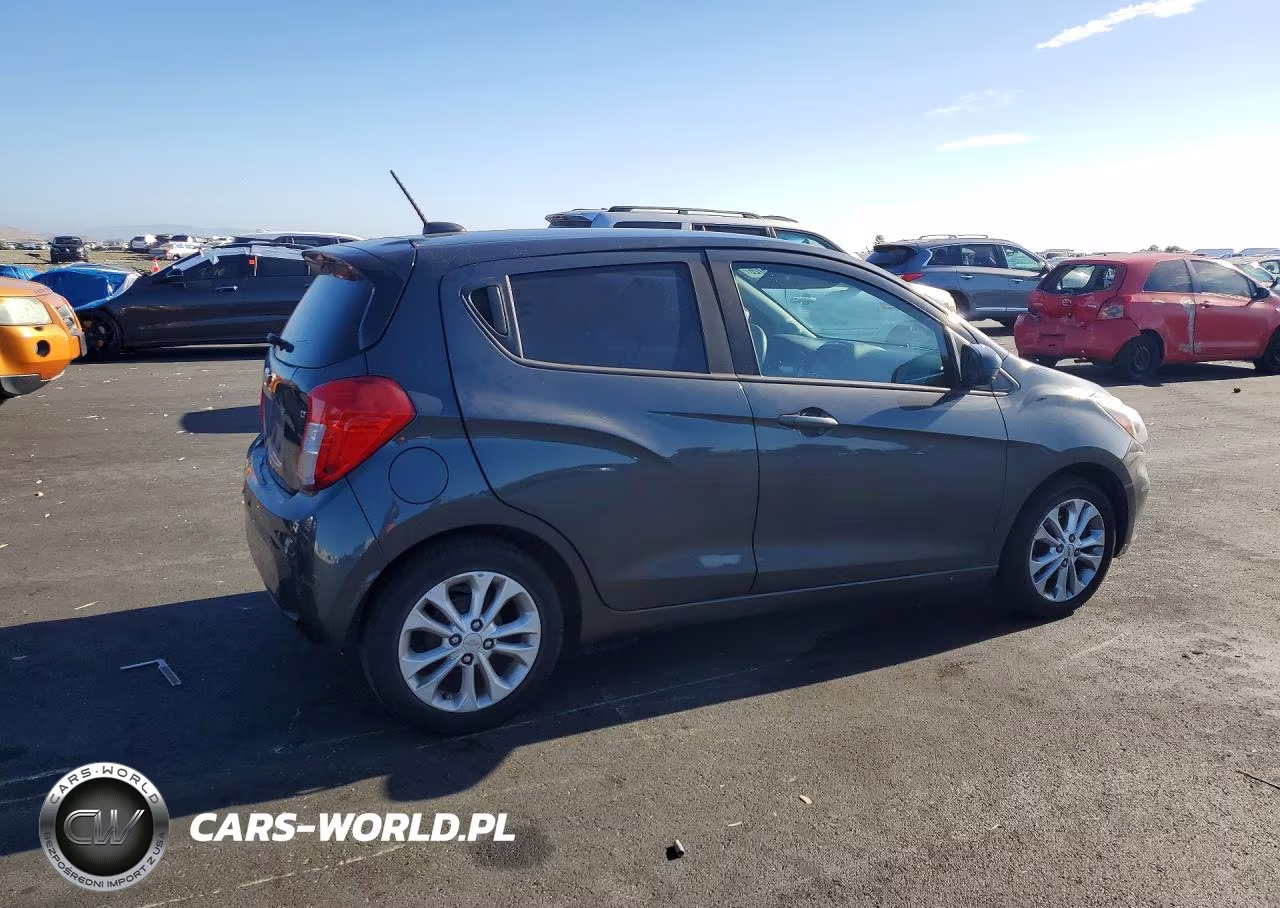 2021 Chevrolet Spark 1Lt VIN:KL8CD6SA7MC748784 - 3