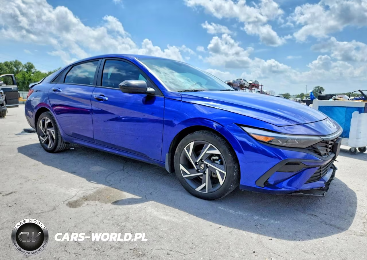 2025 Hyundai Elantra Sel Sport VIN:KMHLM4DG6SU903079 - 4