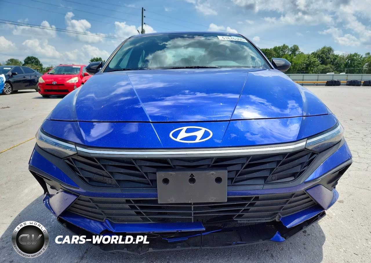 2025 Hyundai Elantra Sel Sport VIN:KMHLM4DG6SU903079 - 5