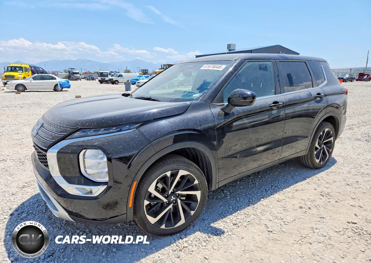 2024 Mitsubishi Outlander Se – zdjęcie 1 z 12