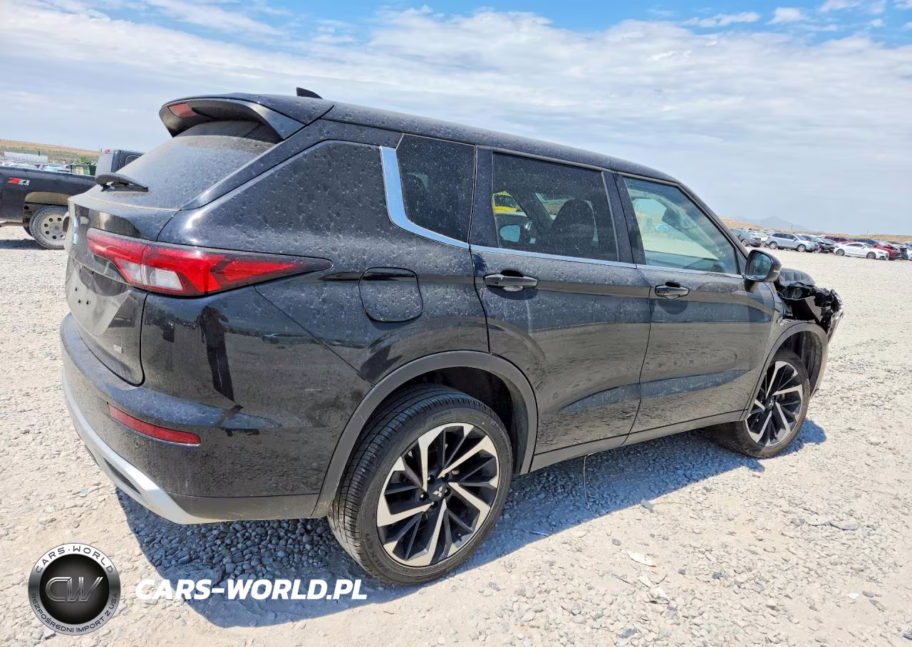 2024 Mitsubishi Outlander Se VIN:JA4J3VA88RZ062469 - 3