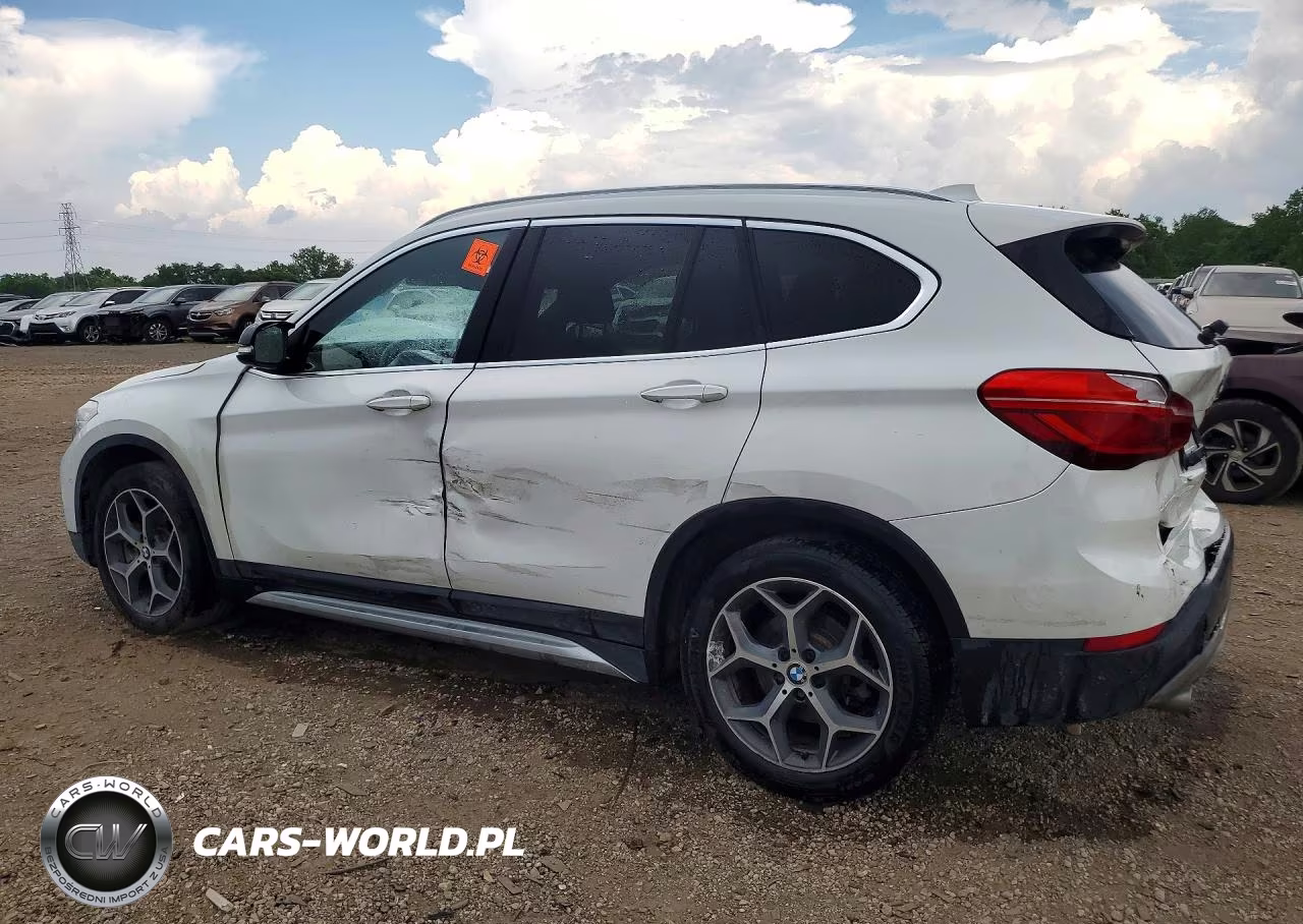 2018 BMW X1 xDrive28I VIN:WBXHT3C30J5L28009 - 2
