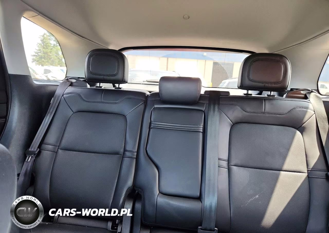 2021 Lincoln Corsair VIN:5LMCJ1C94MUL07303 - 10