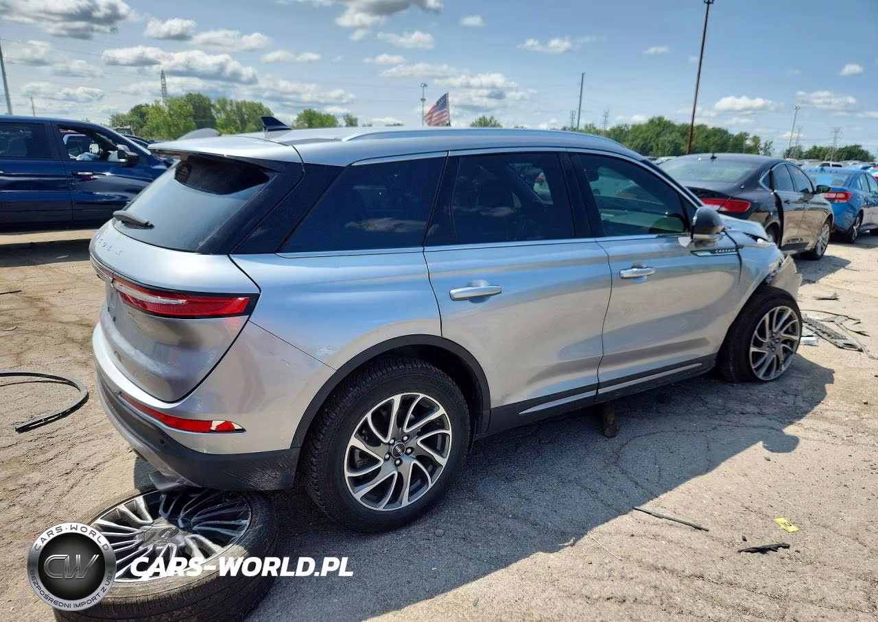 2021 Lincoln Corsair VIN:5LMCJ1C94MUL07303 - 3