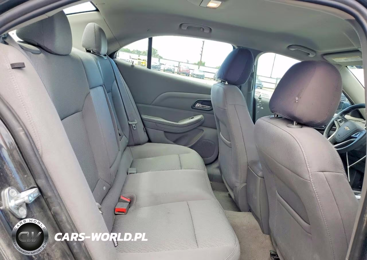 2015 Chevrolet Malibu Ls VIN:1G11B5SL7FF324595 - 10