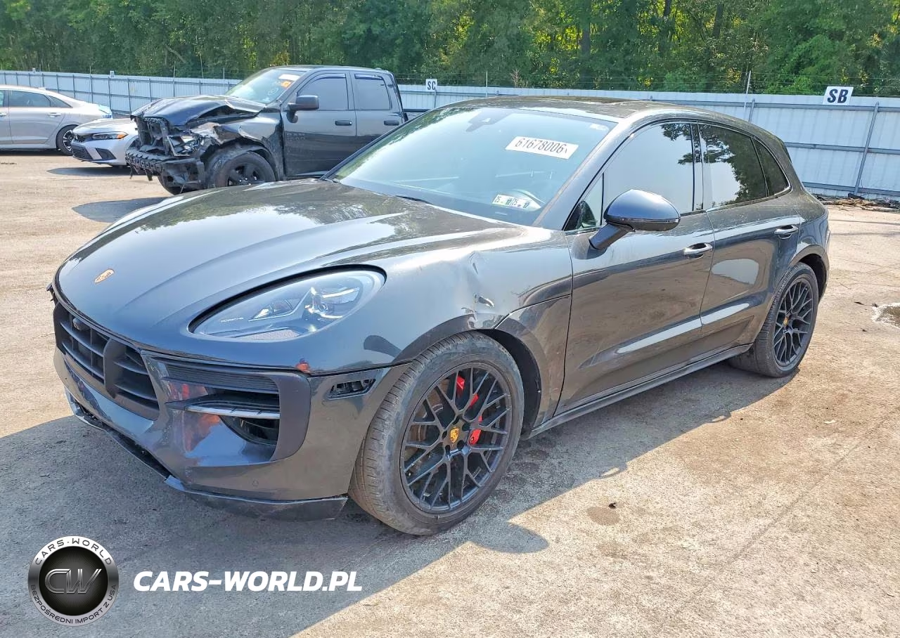 2021 Porsche Macan Gts