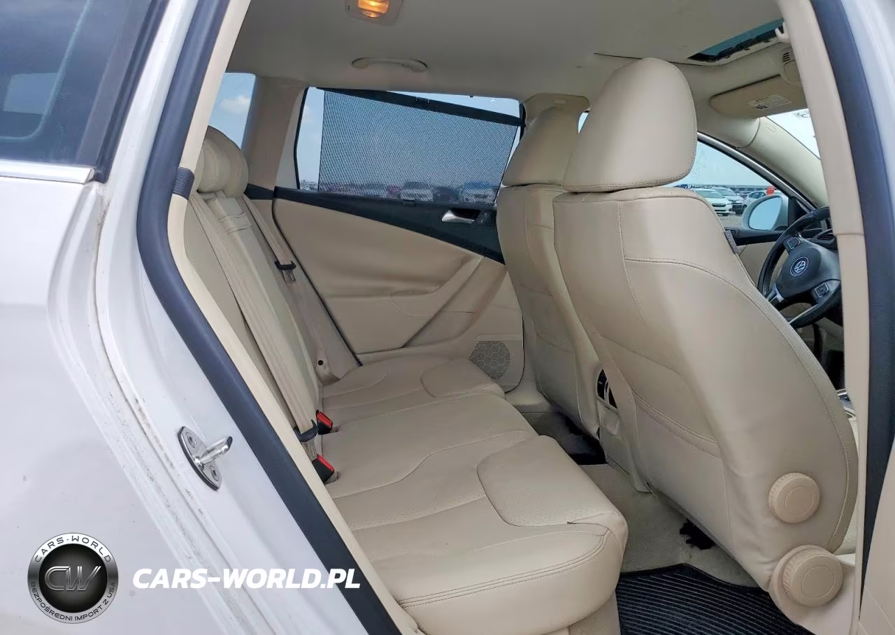 2010 Volkswagen Passat Komfort VIN:WVWXK7AN0AE168544 - 10