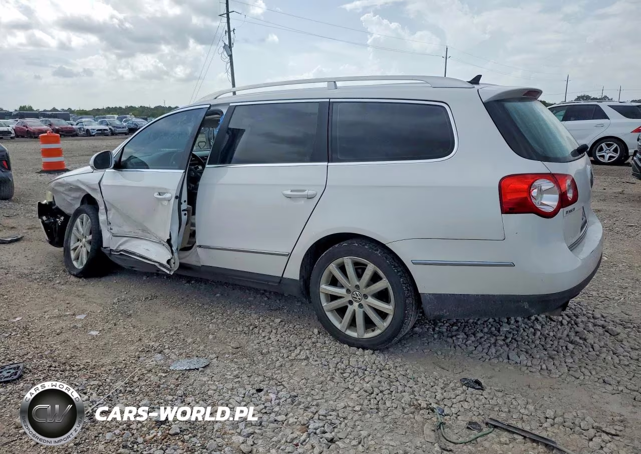 2010 Volkswagen Passat Komfort VIN:WVWXK7AN0AE168544 - 2