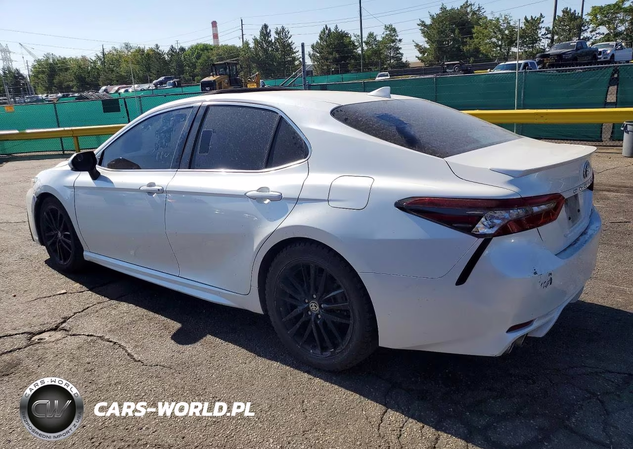 2022 Toyota Camry Xse VIN:4T1K31AK7NU040951 - 2