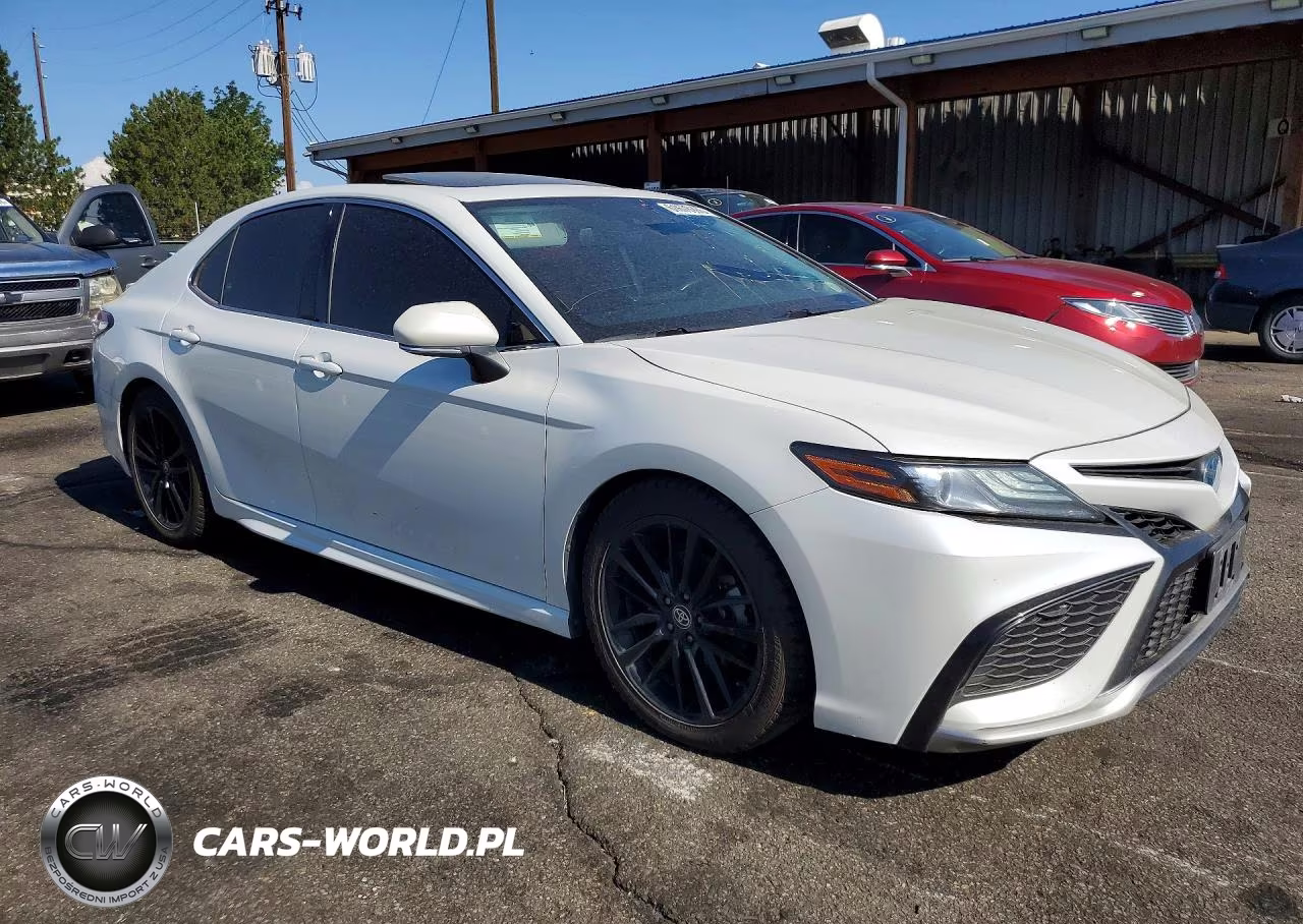 2022 Toyota Camry Xse VIN:4T1K31AK7NU040951 - 4