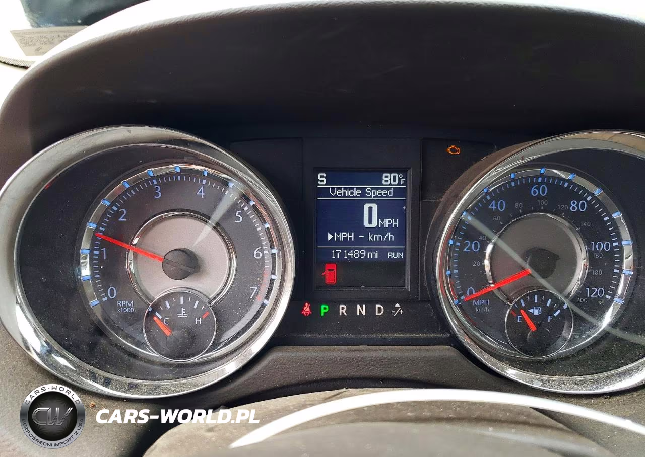 2012 Chrysler Town & Country Touring VIN:2C4RC1BG1CR169369 - 9