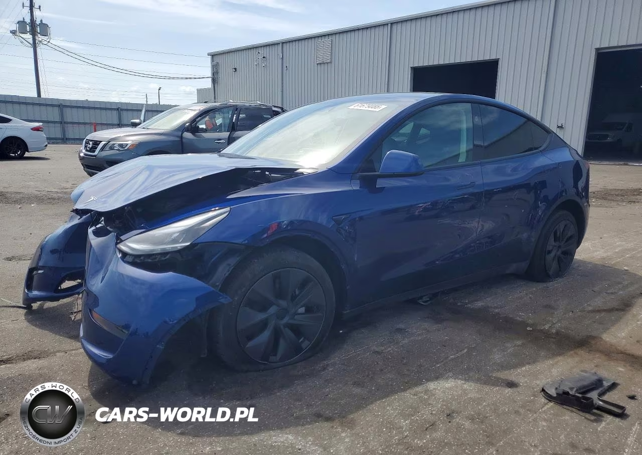 2025 Tesla Model Y – zdjęcie 1 z 12