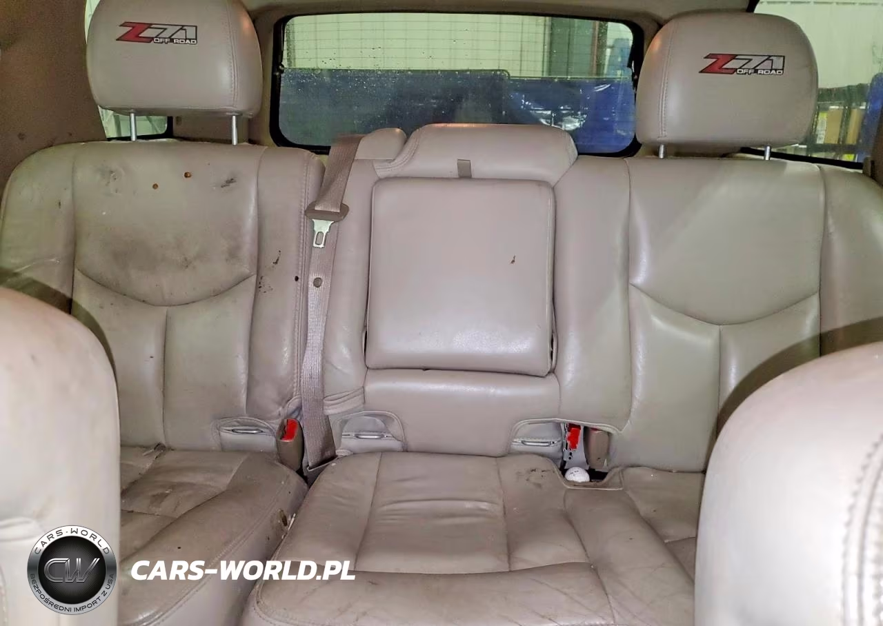 2004 Chevrolet Tahoe K1500 VIN:1GNEK13Z54R202566 - 10