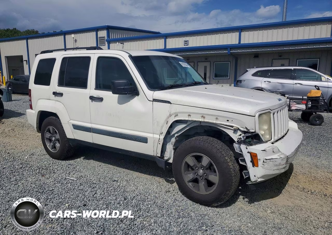 2008 Jeep Liberty Sport VIN:1J8GP28K48W249253 - 4
