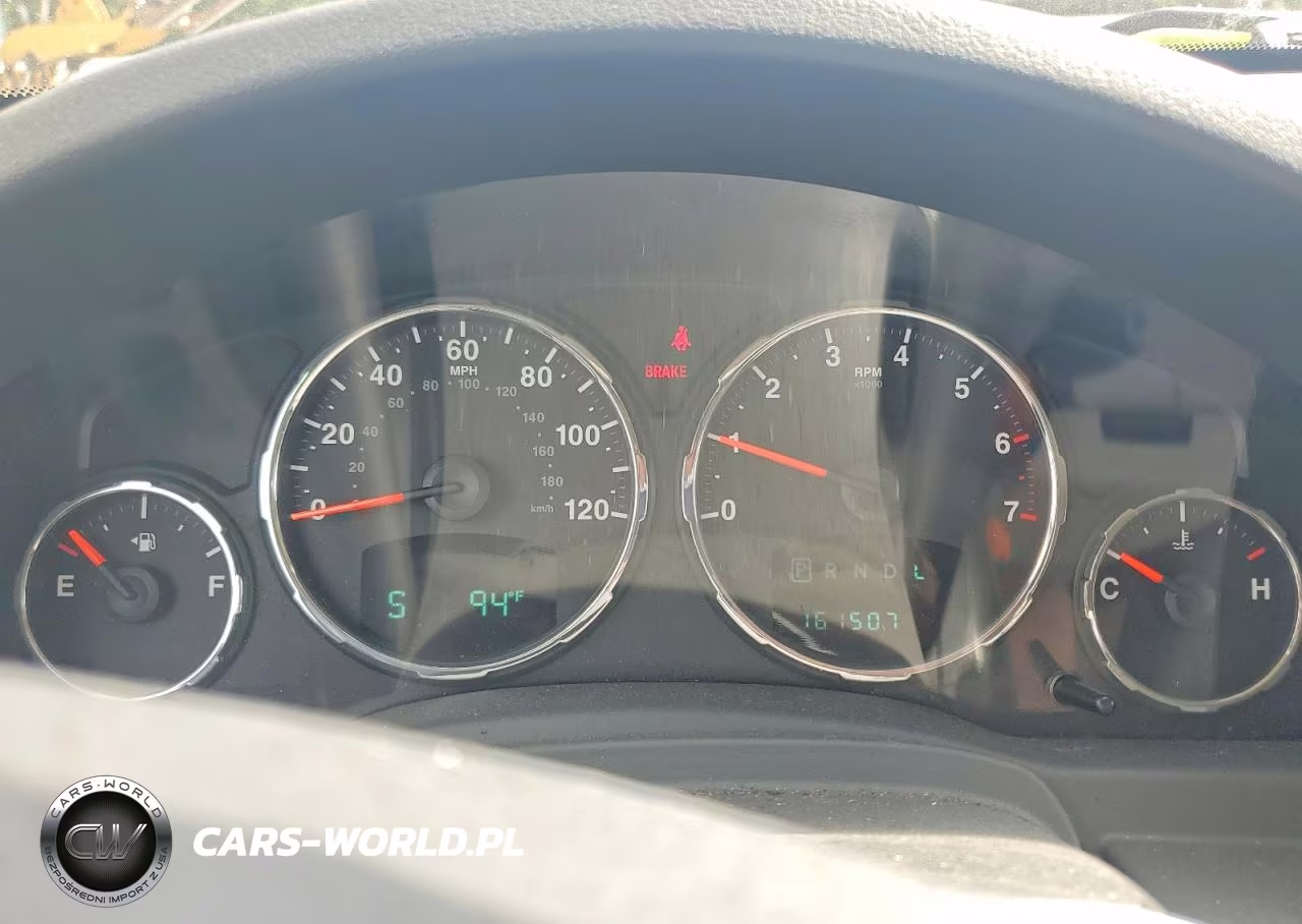 2008 Jeep Liberty Sport VIN:1J8GP28K48W249253 - 9