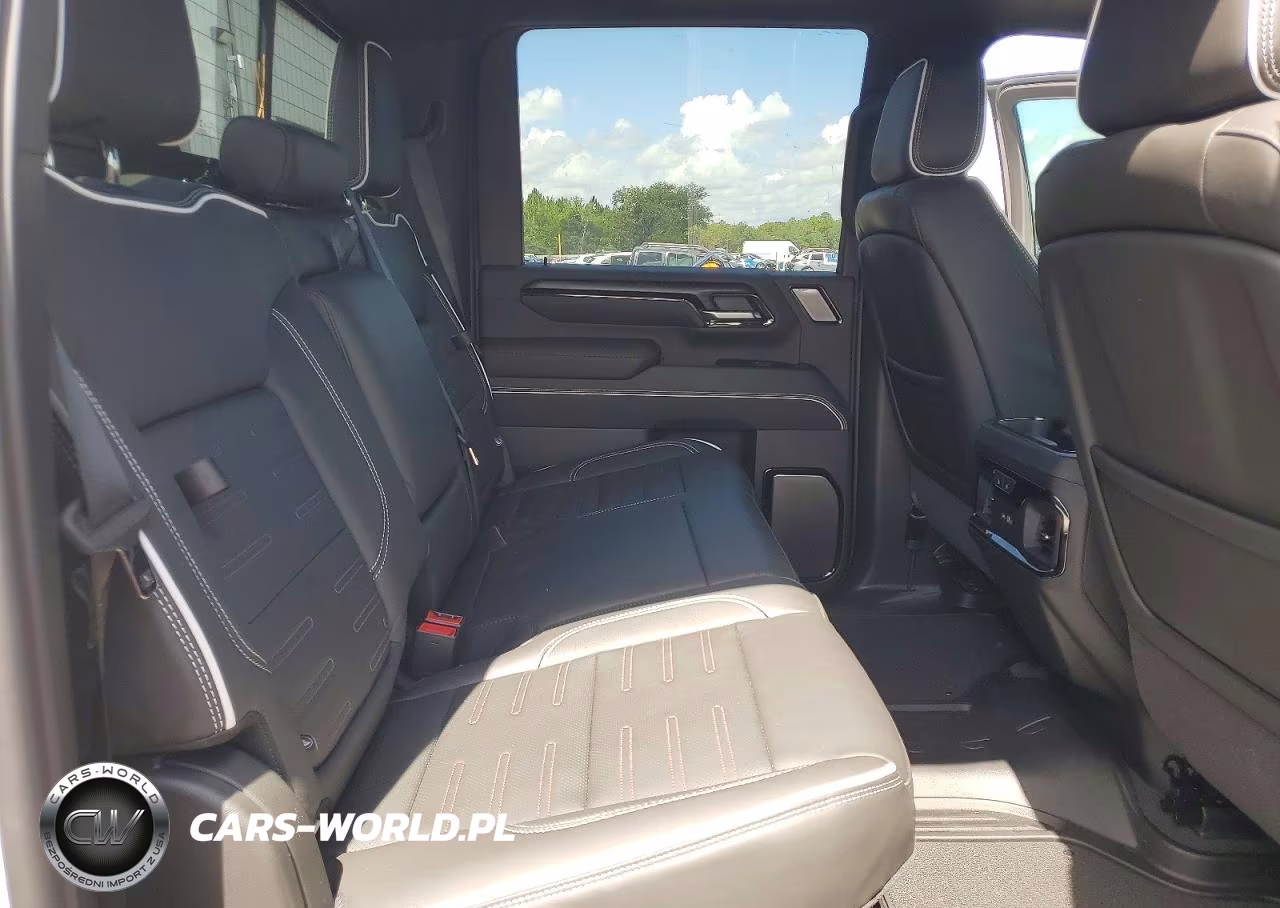 2026 GMC Sierra K2500 At4X VIN:1GT4UZEY7TF210444 - 10