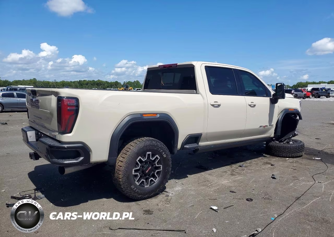 2026 GMC Sierra K2500 At4X VIN:1GT4UZEY7TF210444 - 3