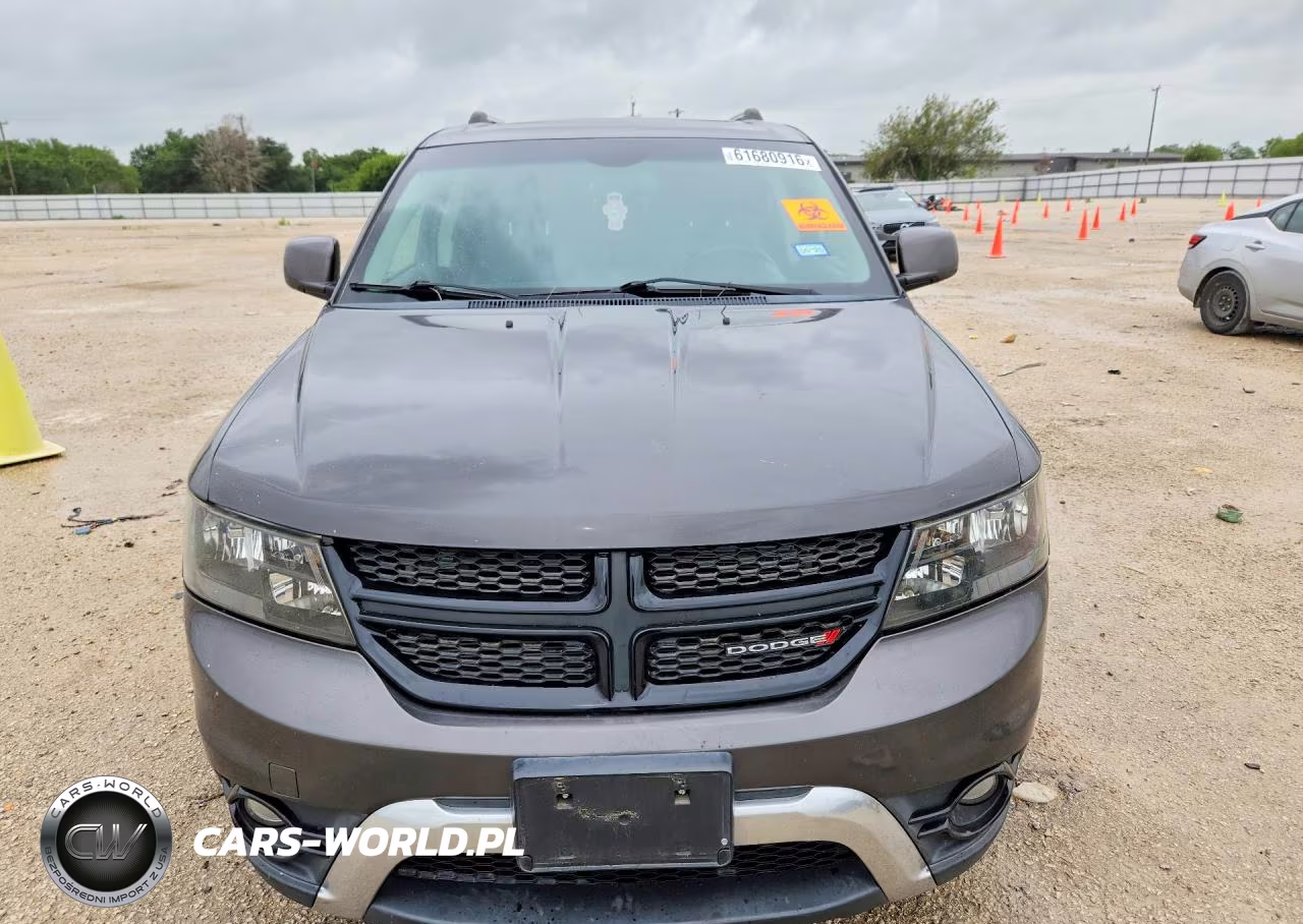 2016 Dodge Journey Crossroad VIN:3C4PDCGB8GT143979 - 5