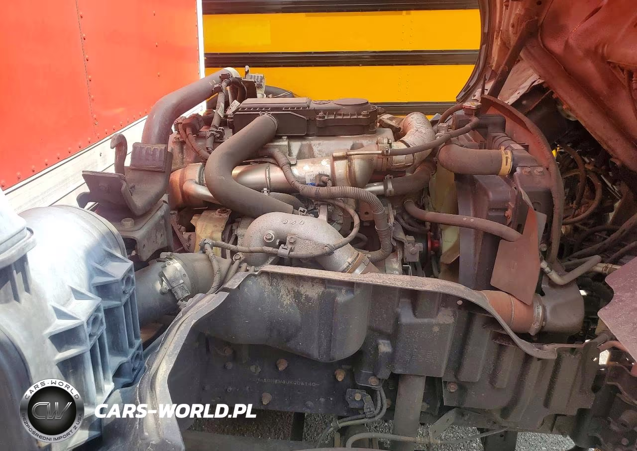 2018 Hino 195 Box Truck VIN:JHHSDM2H8JK006140 - 10