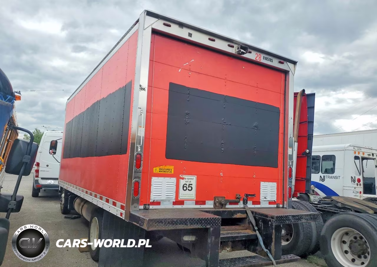 2018 Hino 195 Box Truck VIN:JHHSDM2H8JK006140 - 2