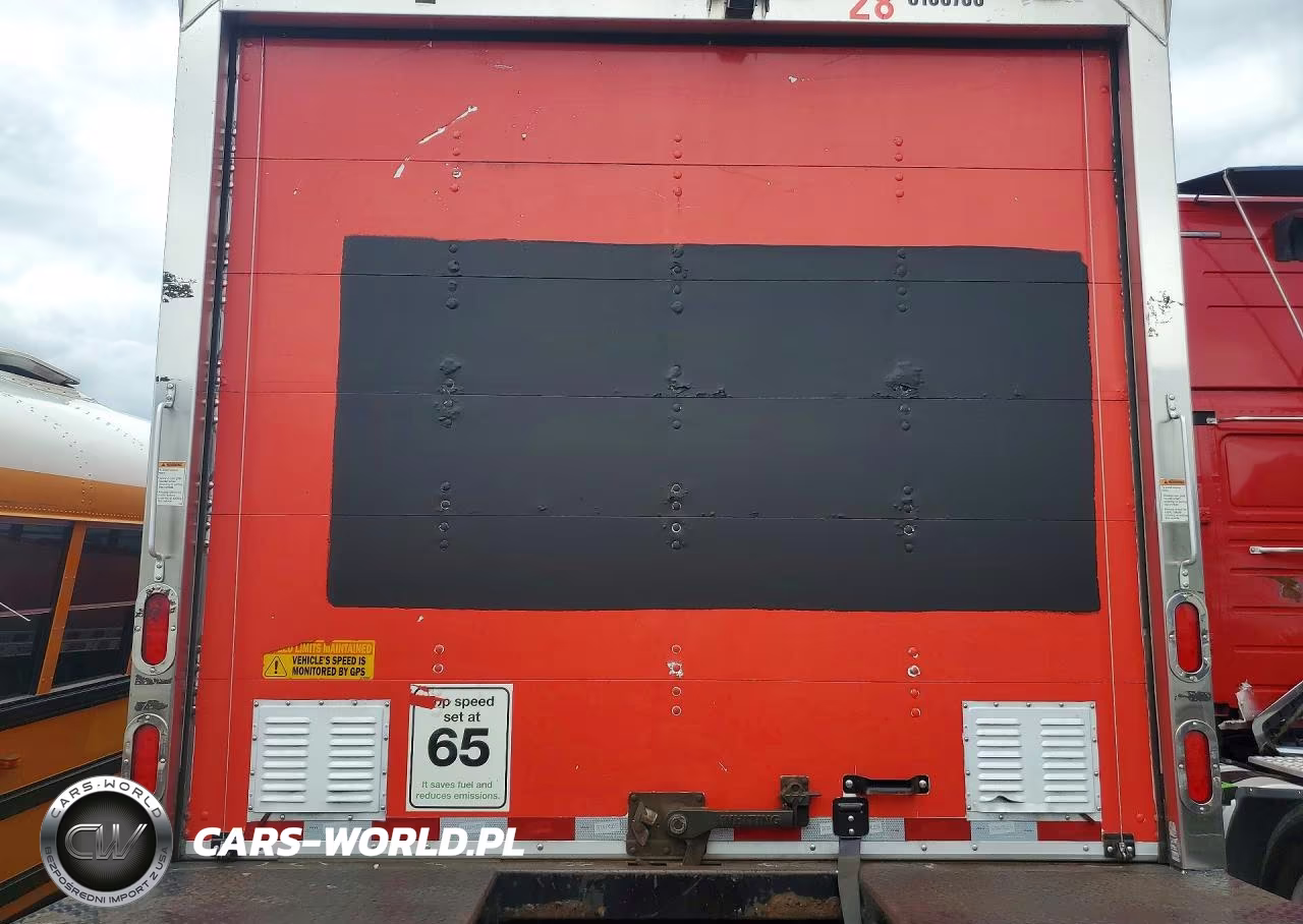 2018 Hino 195 Box Truck VIN:JHHSDM2H8JK006140 - 6