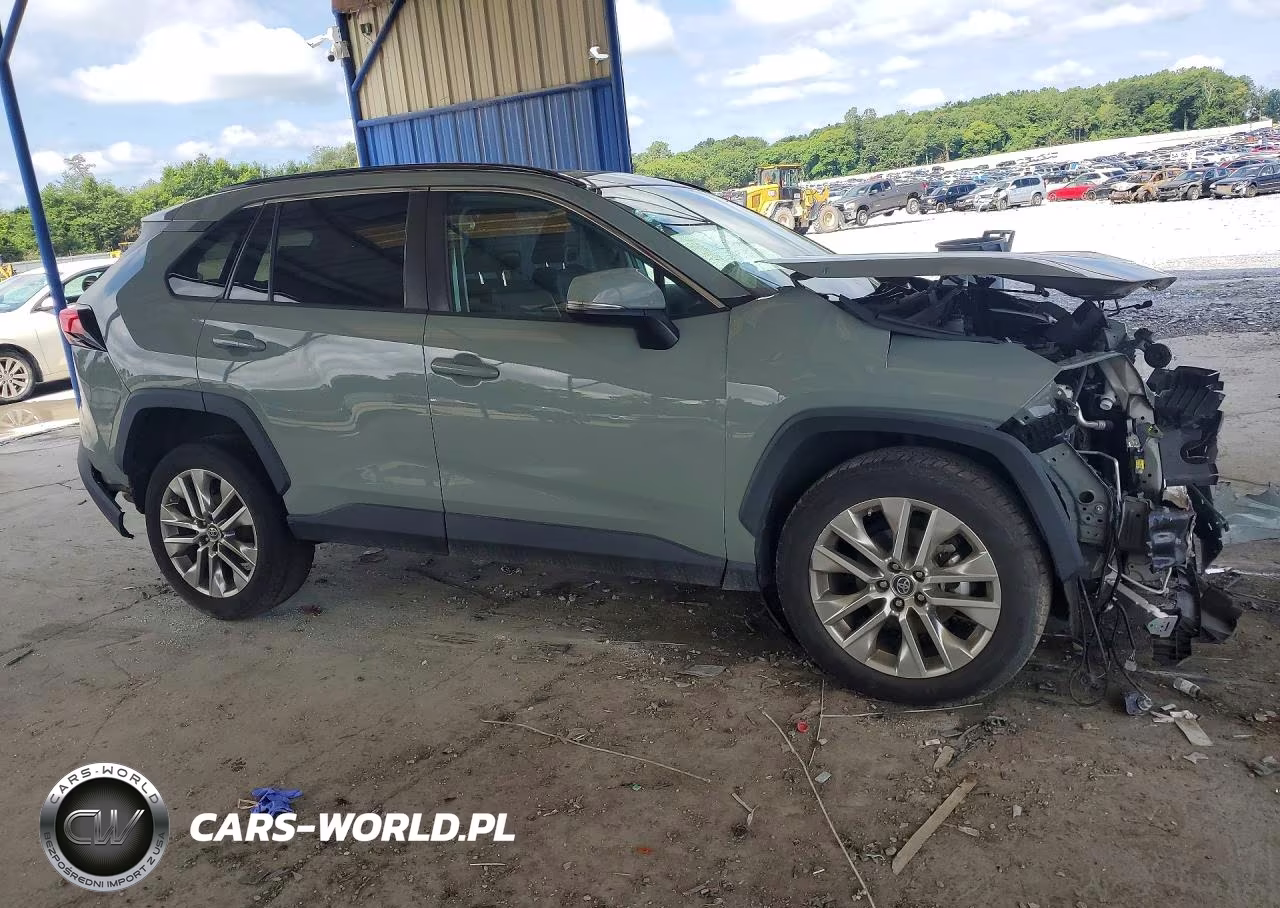 2019 Toyota Rav4 Xle Premium VIN:2T3C1RFV3KW034174 - 4