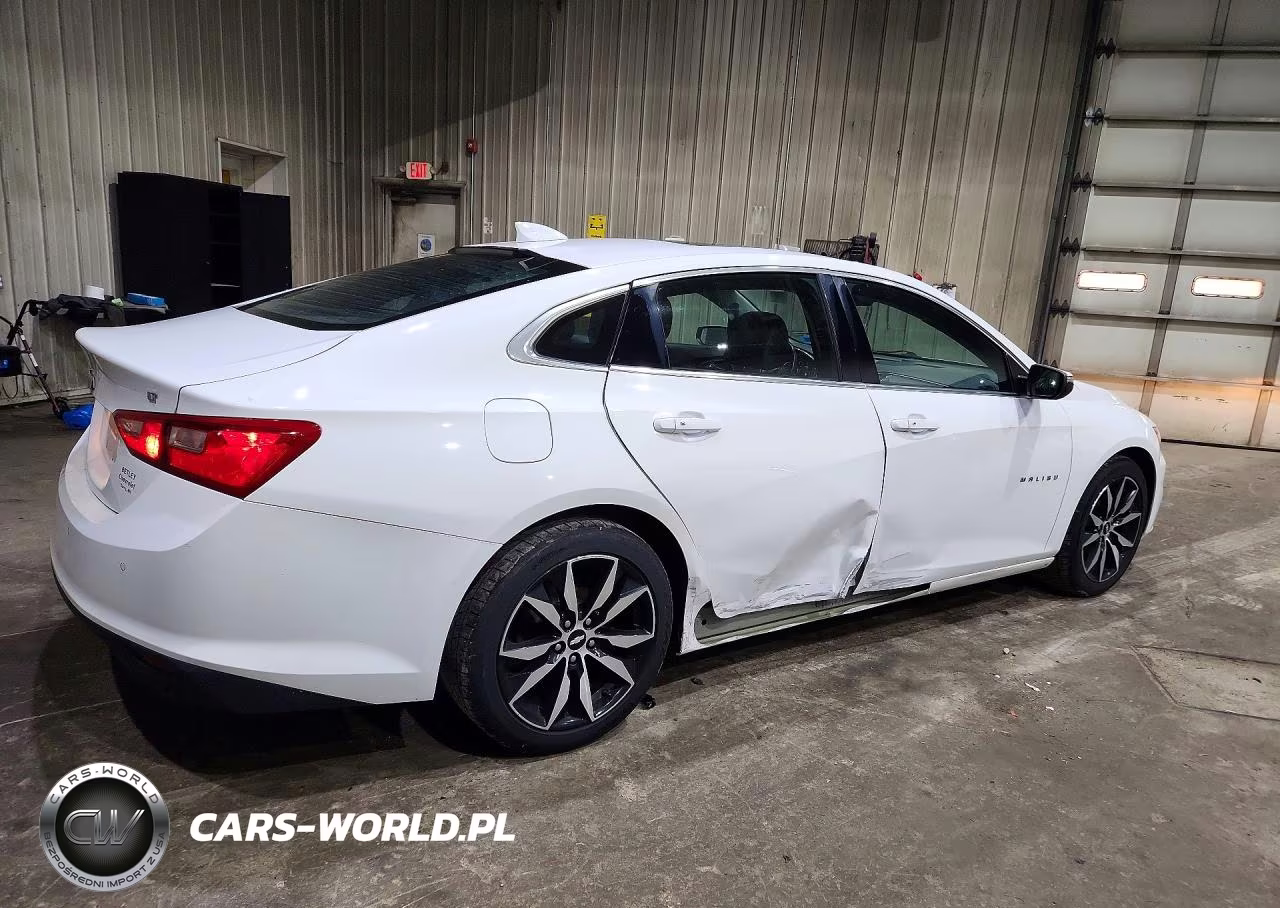 2017 Chevrolet Malibu Lt VIN:1G1ZE5ST1HF237742 - 3