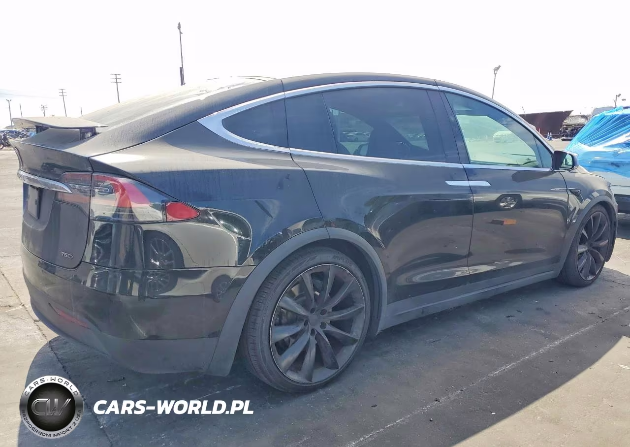 2016 Tesla Model X VIN:5YJXCBE25GF027167 - 3
