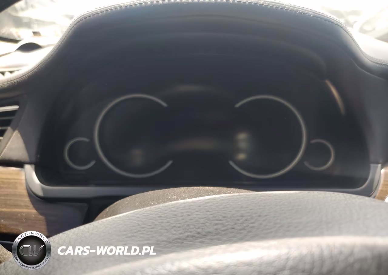 2015 BMW 750 Li VIN:WBAYE8C57FD781172 - 9
