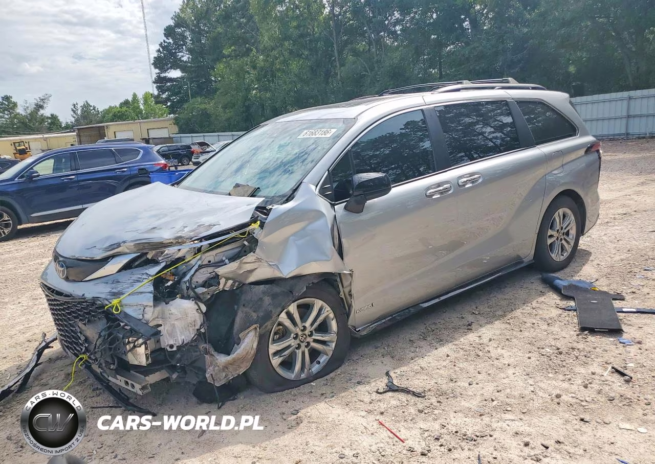 2021 Toyota Sienna Xse