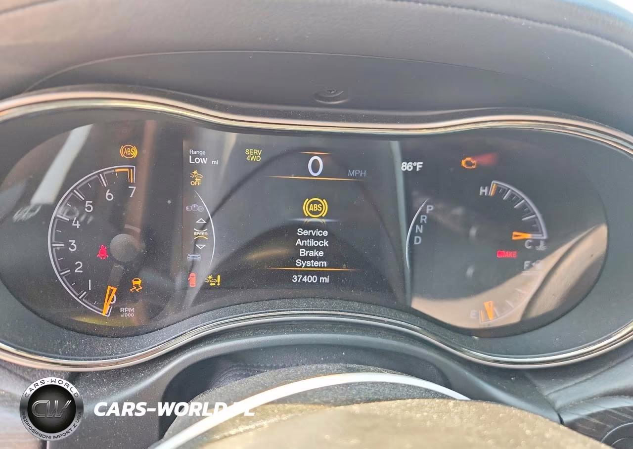 2021 Jeep Grand Cherokee Overland VIN:1C4RJFCG3MC759746 - 9